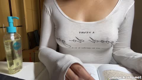 아프bj 노브라로공부하다 급꼴려서 인스타로 올노자위 4