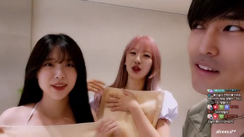 요청 비키니 2310051