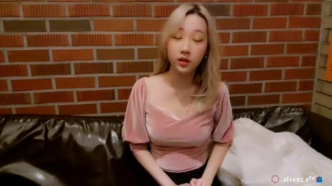 위클리신지윤 230906