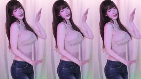 youji1206 유지 20251025