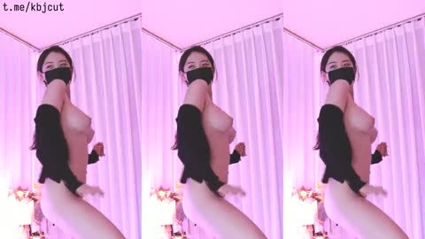 lilac0510 현 뮤즈의 라일락 20251112