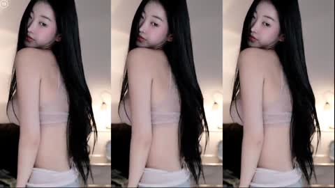 bumzi98 하니니 20250428
