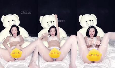 jjeong 부산딸램 화이트스타킹플러그 Jjeongi Butt Plug and White Stockings