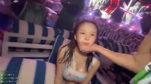 김인호x영민x로즈윤2026워터밤고화질